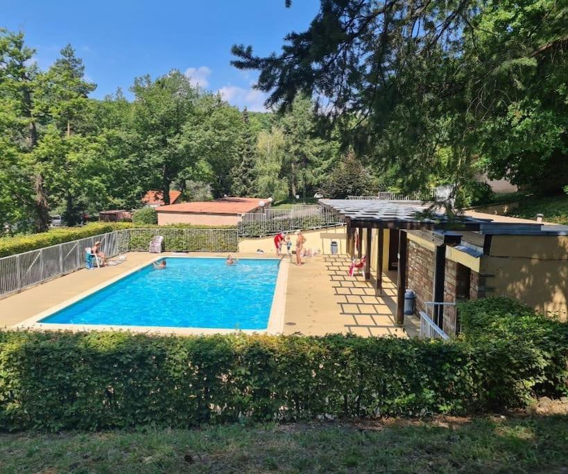 Appartement Au Calme Dans Residence Avec Piscine Boersch Exterior photo